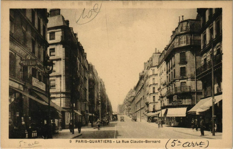 Carte postale ancienne Paris 5e - La Rue Claude-Bernard à Paris 5e