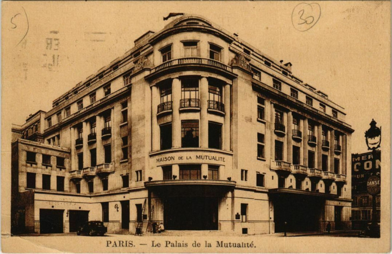 Carte postale ancienne Paris 5e - Le Palais de la Mutualité à Paris 5e