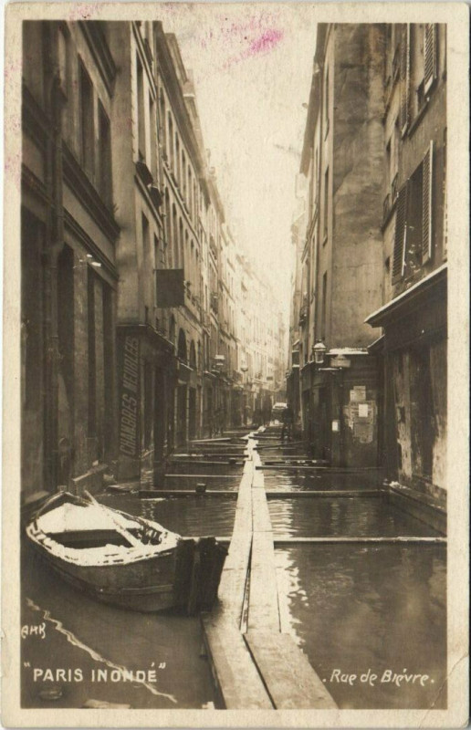 Carte postale ancienne Paris 5e - Paris Inondé à Paris 5e