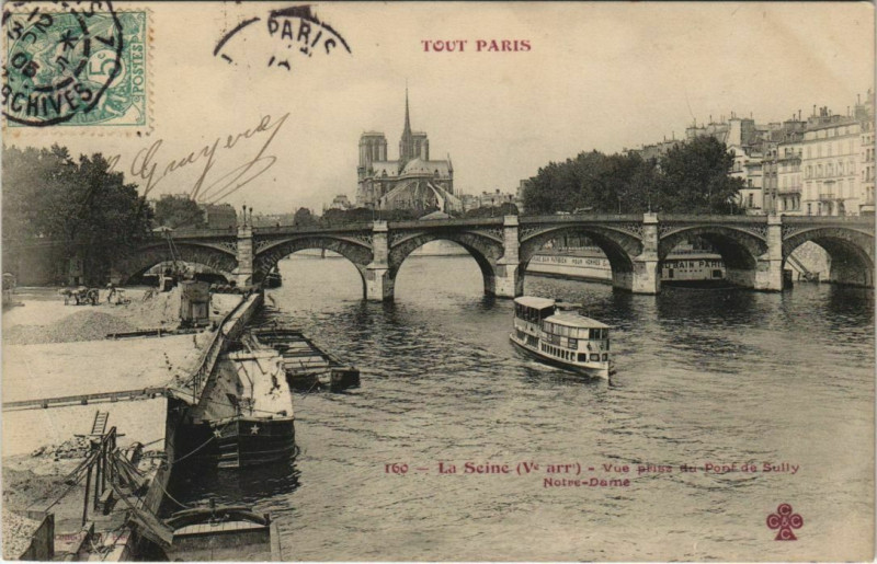 Carte postale ancienne Paris 5e - La Seine à Paris 5e