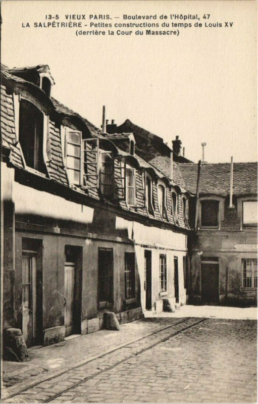 Carte postale ancienne Paris 5e - Boulevard de l'Hopital à Paris 5e