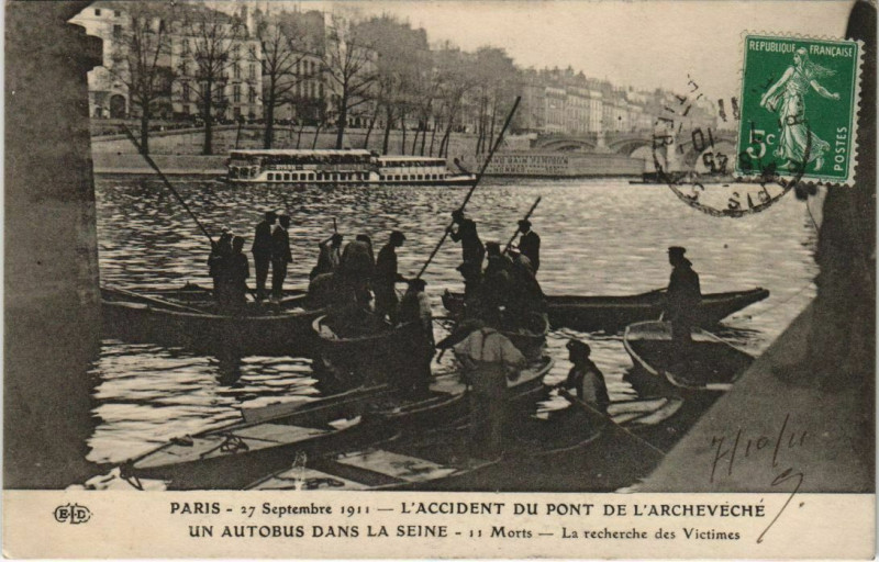 Carte postale ancienne Paris - L'Accident du pont de l'Archevéché à Paris