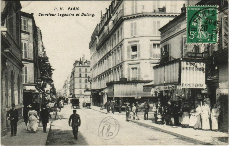 Carte postale ancienne Carrefour Legendre et Dulong à Paris 17e