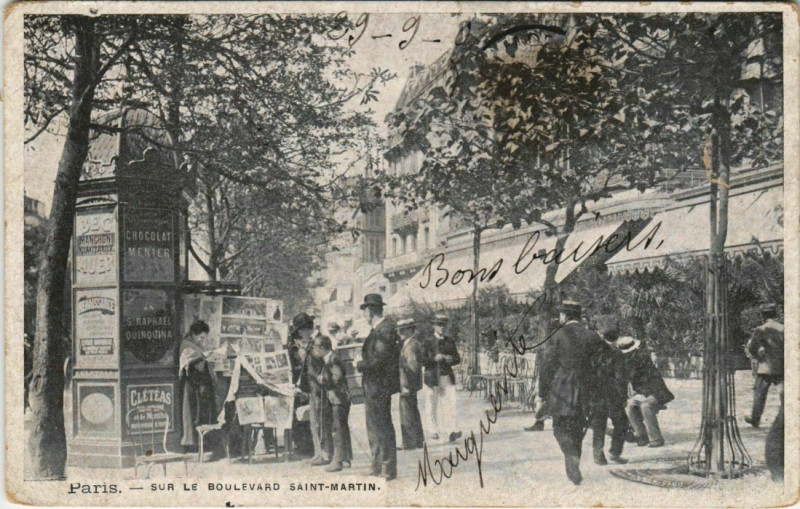 Carte postale ancienne Paris 3e - Sur le Boulevard Saint-Martin à Paris 3e