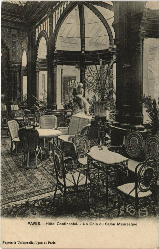 Carte postale ancienne Paris - Hotel Continental - Un Coin du Salon Mauresque à Paris