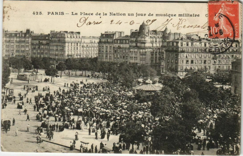 Carte postale ancienne Paris - La Place de la Nation à Paris
