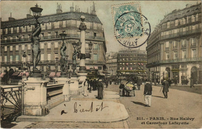 Carte postale ancienne Paris - Rue Halévy et Carrefour Lafayette à Paris