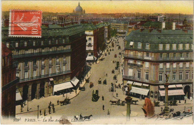 Carte postale ancienne Paris - La Rue Auber à Paris