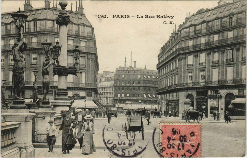 Carte postale ancienne Paris - La Rue Halévy à Paris