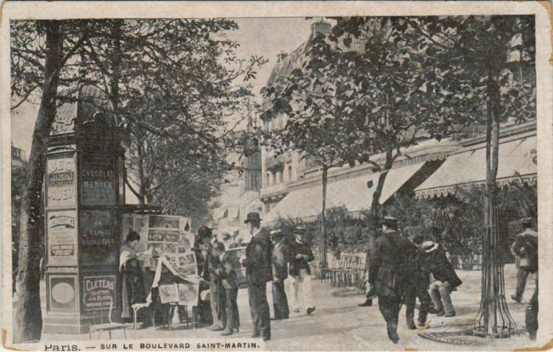 Carte postale ancienne Paris - Sur le Boulevard Saint-Martin à Paris