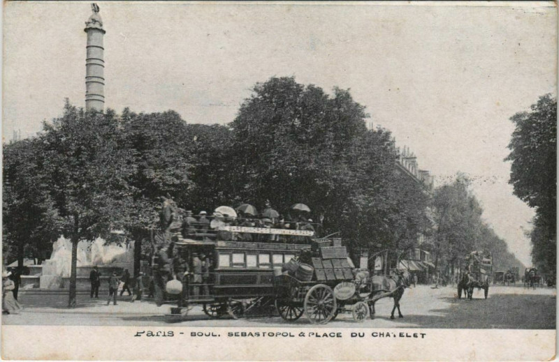 Carte postale ancienne Paris - Boul. Sébastopol & Place du Chatelet à Paris