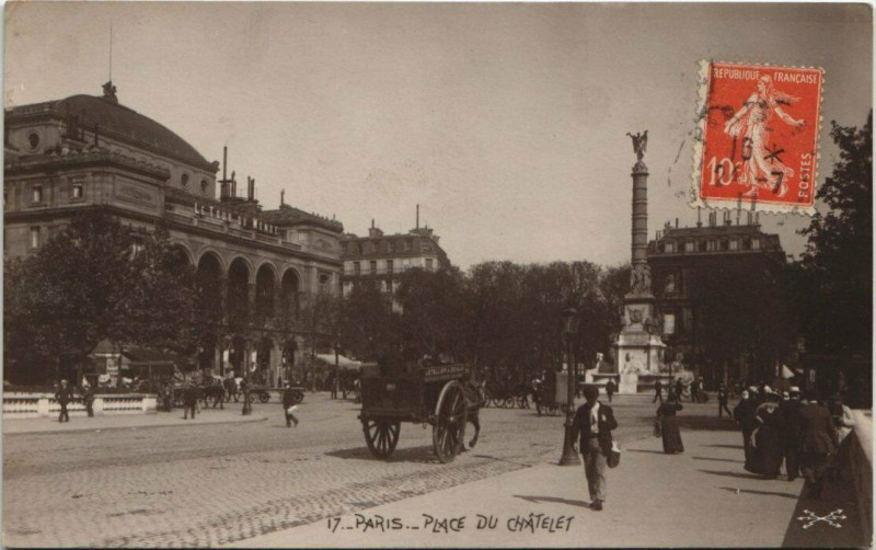 Carte postale ancienne Paris - Place du Chatelet à Paris