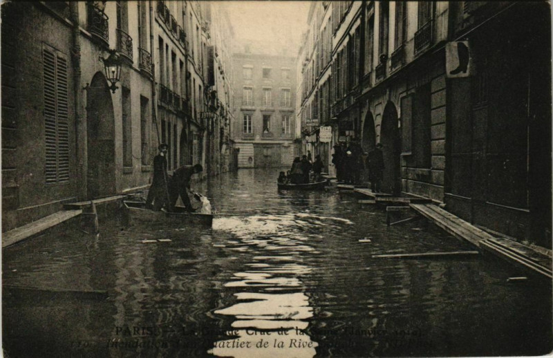 Carte postale ancienne Paris - Inondation d'un quartier de la Rive Gauche  à Paris