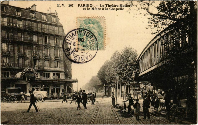 Carte postale ancienne Théâtre Molière et le Métro à la Chapelle à Paris 10e