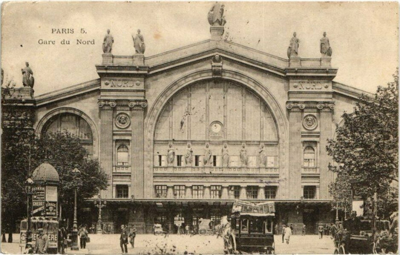 Carte postale ancienne Gare du Nord à Paris 10e
