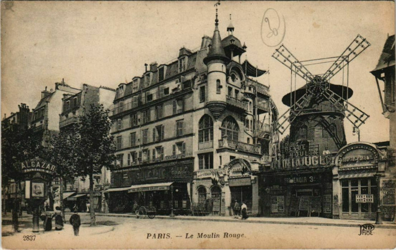 Carte postale ancienne Le Moulin Rouge à Paris 9e