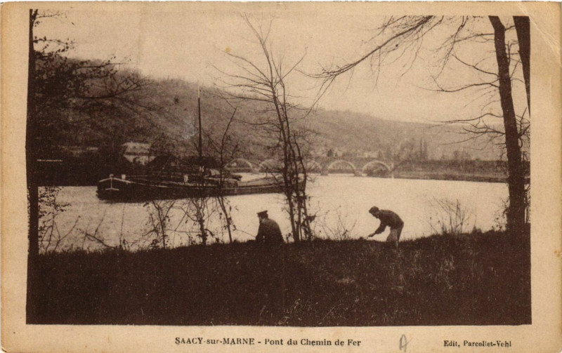 Carte postale ancienne Saacy-sur-Marne - Pont du Chemin de Fer à Saâcy-sur-Marne