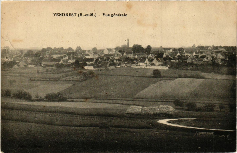 Carte postale ancienne Vendrest - Vue générale à Vendrest