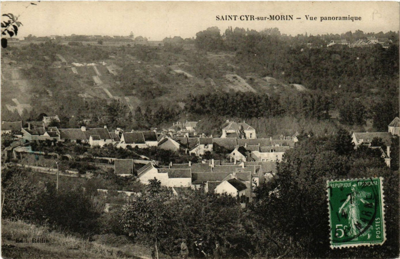 Carte postale ancienne Saint-Cyr-sur-Morin - Vue Panoramique à Saint-Cyr-sur-Morin