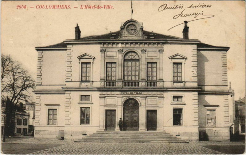 Carte postale ancienne Coulommiers L'Hotel de Ville France à Coulommiers
