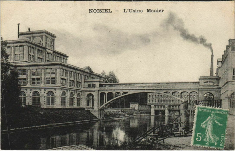 Carte postale ancienne L'Usine Menier à Noisiel