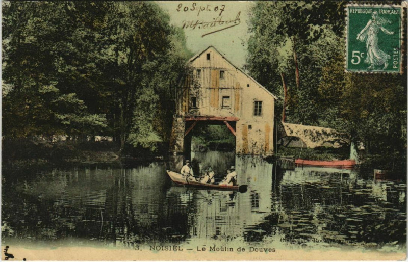 Carte postale ancienne Noisiel - Le Moulin de Douves à Torcy