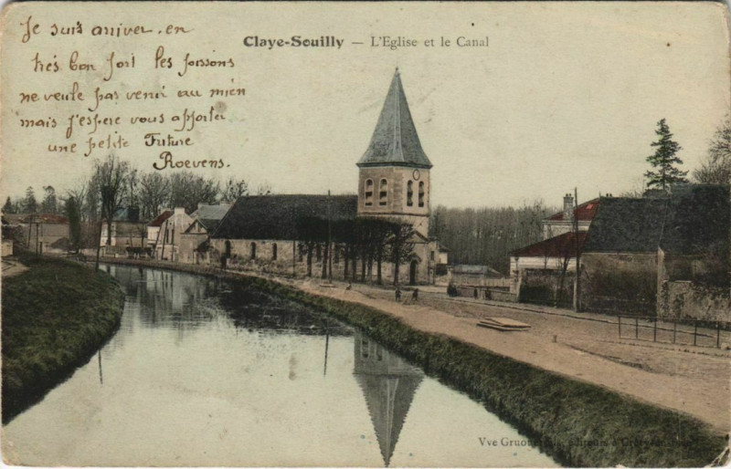 Carte postale ancienne Claye-Souilly L'Eglise et le Canal France à Claye-Souilly