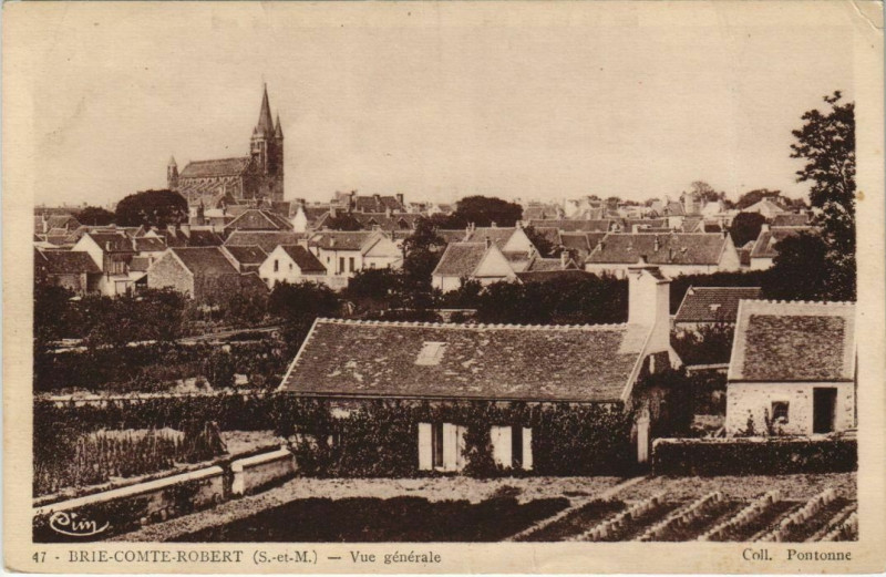 Carte postale ancienne Brie-Comte-Robert Vue Generale France à Brie-Comte-Robert