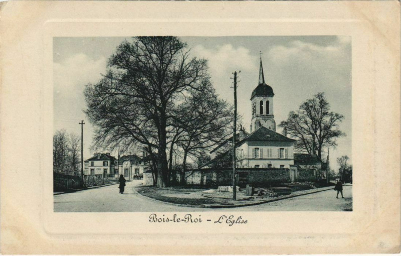 Carte postale ancienne Bois le Roi L'Eglise France à Bois-le-Roi