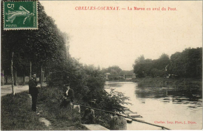 Carte postale ancienne Chelles La Marne en aval du Pont France à Chelles
