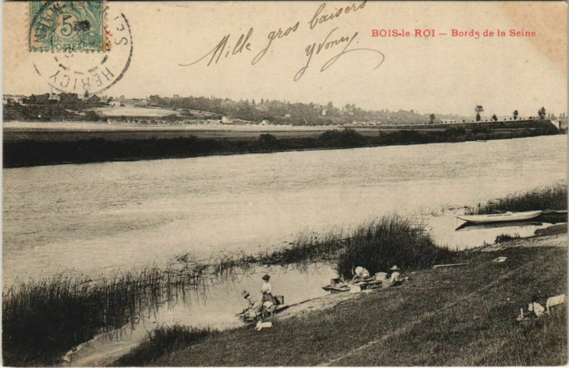 Carte postale ancienne Bois le Roi Bords de la Seine France à Bois-le-Roi