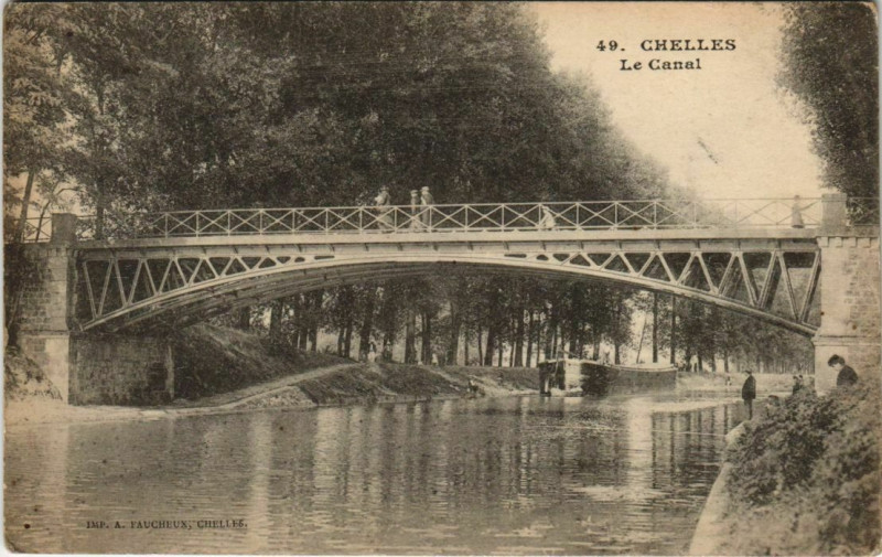 Carte postale ancienne Chelles Le Canal France à Chelles