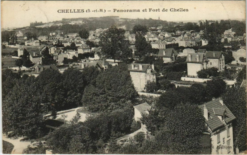 Carte postale ancienne Chelles Panorama et Fort France à Chelles