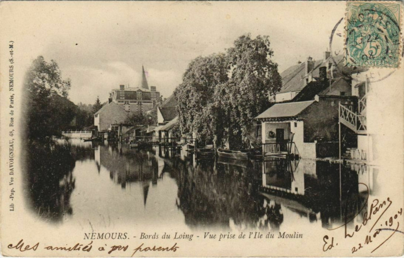 Carte postale ancienne Nemours Vue prise de l'Ile du Moulin France à Nemours