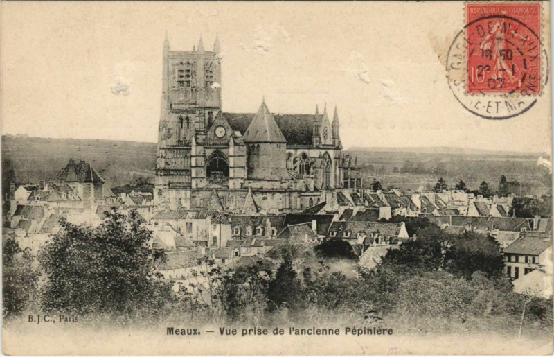 Carte postale ancienne Meaux Vue prise de l'ancienne Pepiniere France à Meaux