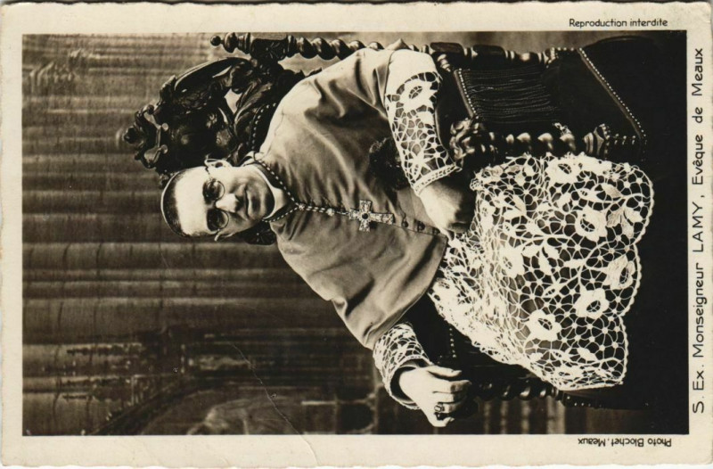 Carte postale ancienne Meaux S.Ex.Monseigneur Lamy France à Meaux