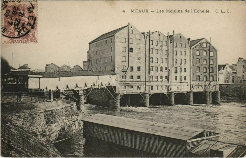 Carte postale ancienne Meaux Les Moulins de l'Echelle France à Meaux