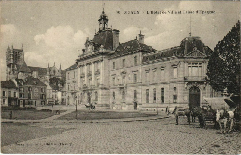 Carte postale ancienne Meaux L'Hotel de Ville France à Meaux