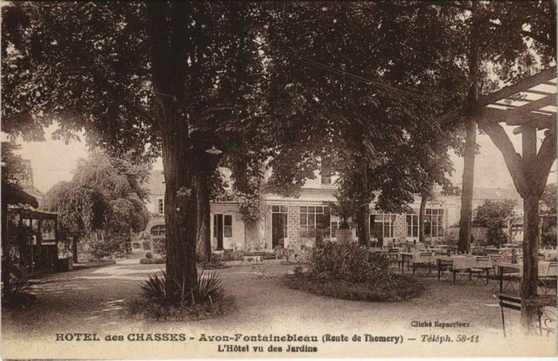 Carte postale ancienne Fontainebleau Hotel des Chasses France à Fontainebleau