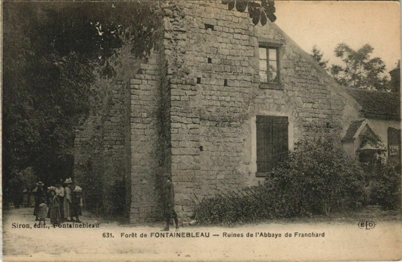 Carte postale ancienne Fontainebleau Ruines de l'Abbaye de Franchard France à Fontainebleau