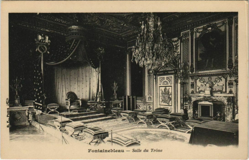 Carte postale ancienne Fontainebleau Salle du Trone France à Fontainebleau