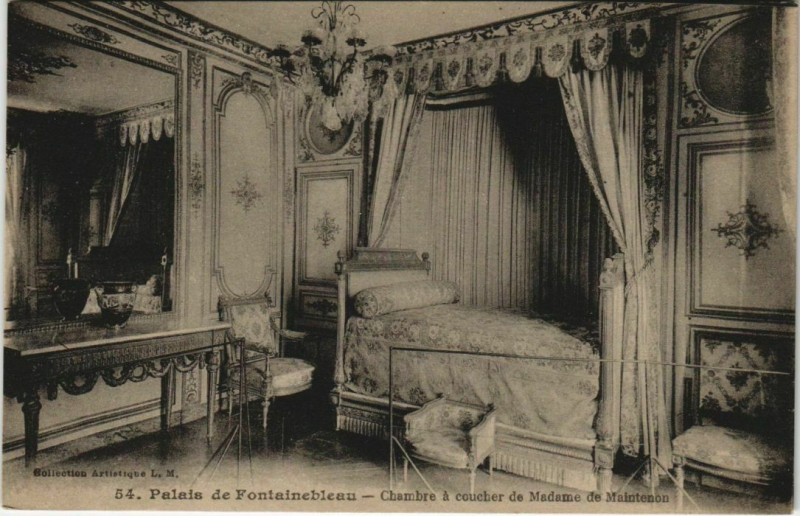 Carte postale ancienne Fontainebleau Chambre a coucher de Madame France à Fontainebleau