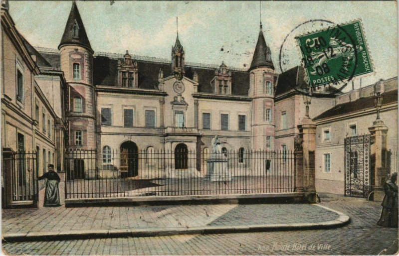Carte postale ancienne Melun Hotel de Ville à Melun