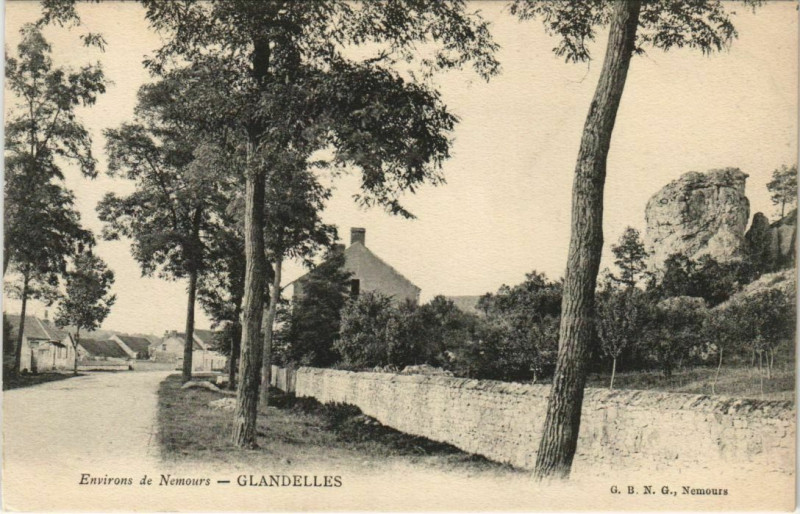 Carte postale ancienne Environs de Nemours Glandelles à Nemours