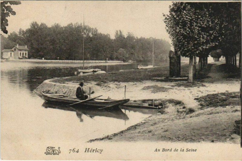 Carte postale ancienne Hericy Au Bord de la Seine à Héricy