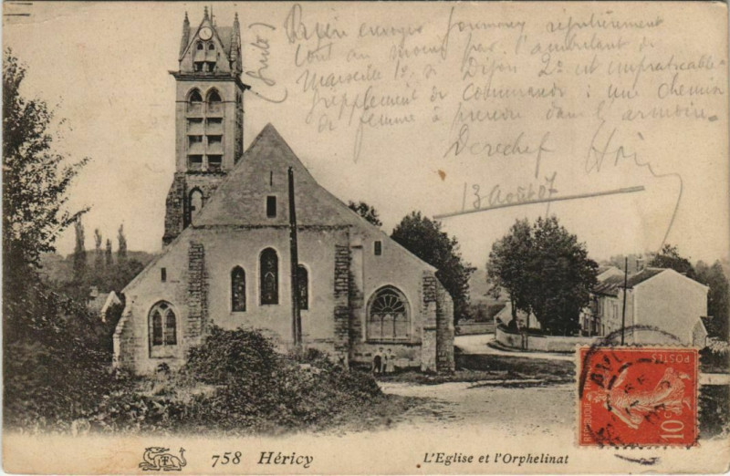 Carte postale ancienne Hericy L'Eglise et l'Orphelinat à Héricy
