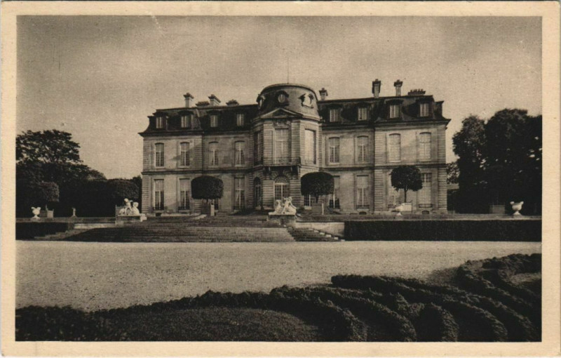 Carte postale ancienne Chateau de Champs Facade sur les jardins