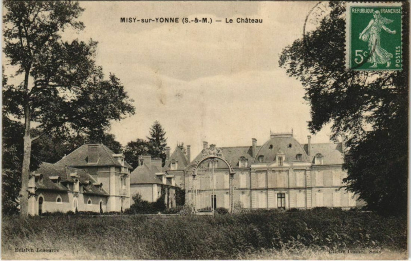 Carte postale ancienne Misy-sur-Yonne - Le Chateau à Misy-sur-Yonne