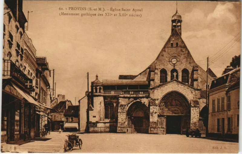 Carte postale ancienne Provins - Eglise Saint-Ayoul à Provins