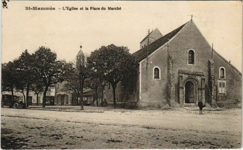 Carte postale ancienne Saint-Mammes - L Eglise et la Place du Marché à Saint-Mammès